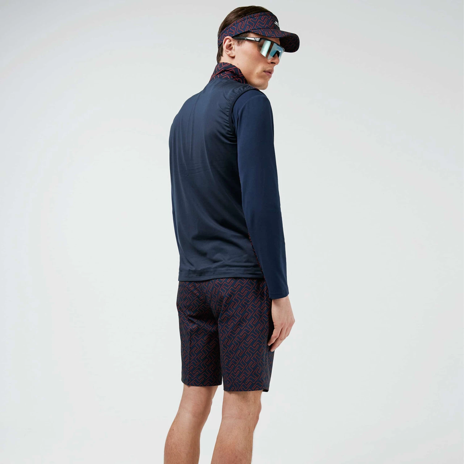 J.Lindeberg J Lindeberg Packlight Print Golf Vest Ketchup Bridge Monogram 7 J.Lindeberg J Lindeberg Packlight Print Golf Vest Ketchup Bridge Monogram - Image 5