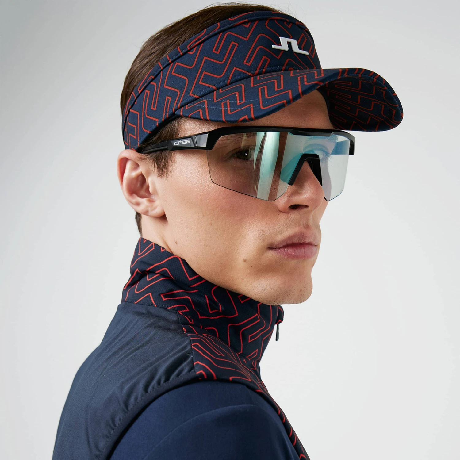 J.Lindeberg J Lindeberg Packlight Print Golf Vest Ketchup Bridge Monogram 8 J.Lindeberg J Lindeberg Packlight Print Golf Vest Ketchup Bridge Monogram - Image 6