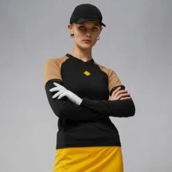 J.Lindeberg J Lindeberg Sianna Ladies Long Sleeve Brushed Top -Teepeg Store GWJT06806 9999 1 scaled 1