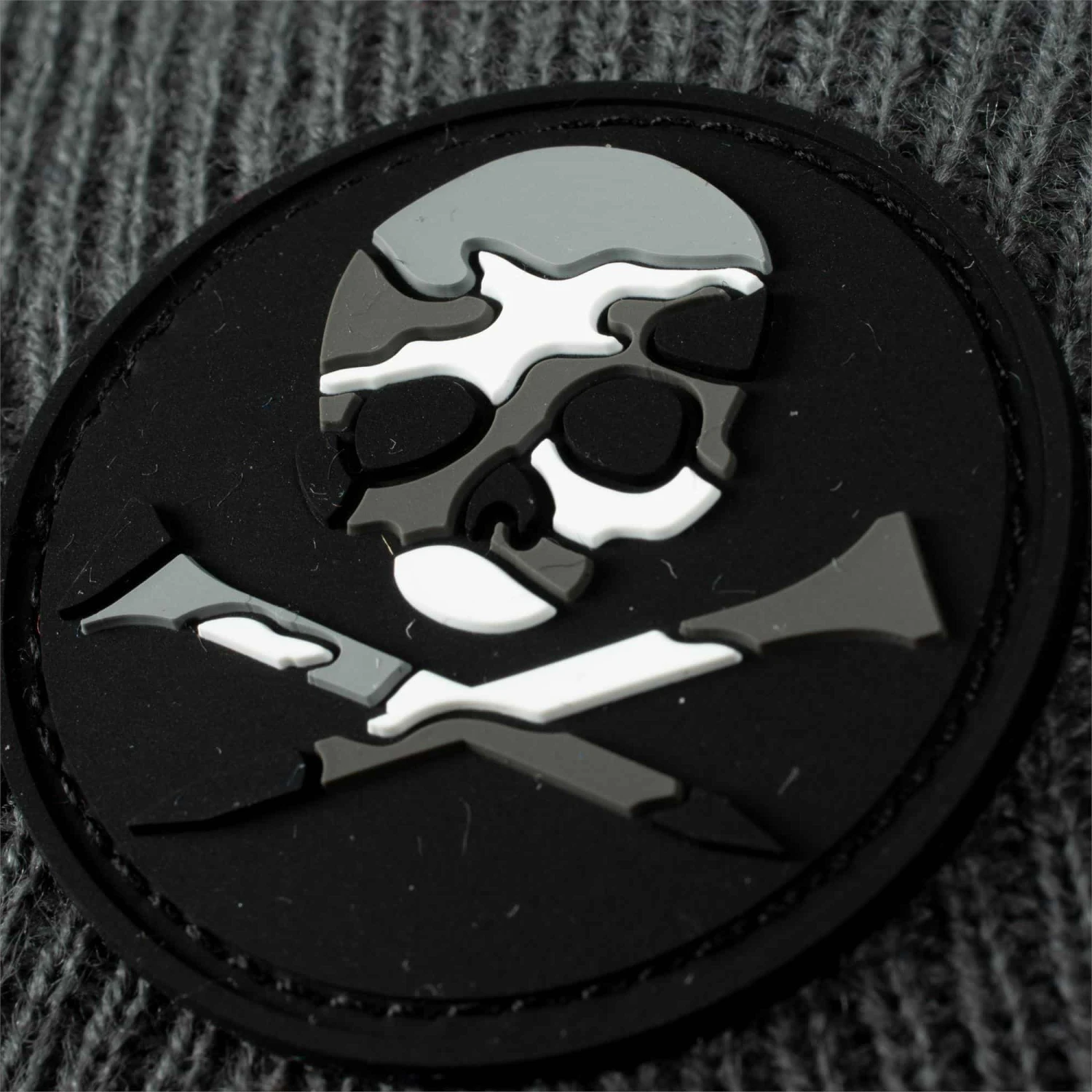 G/FORE Skull & T's Beanie Charcoal 4 G/FORE Skull & T's Beanie Charcoal - Image 2