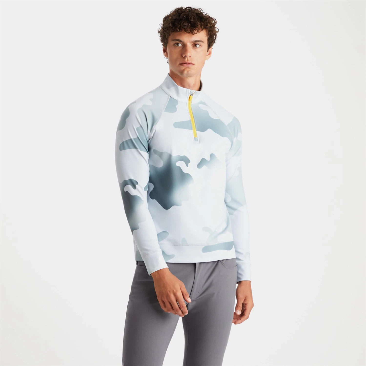 G/FORE Gradient Camo Quarter Zip Mens Golf Mid Layer Nimbus 8 G/FORE Gradient Camo Quarter Zip Mens Golf Mid Layer Nimbus - Image 6