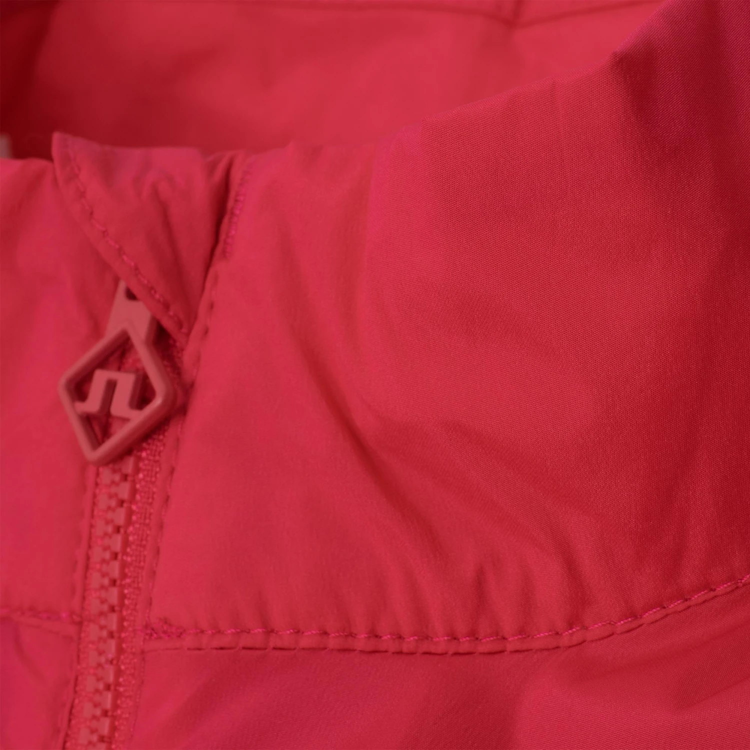J.Lindeberg J Lindeberg Tenley Ladies Golf Jacket Little Rose Red 5 J.Lindeberg J Lindeberg Tenley Ladies Golf Jacket Little Rose Red - Image 3