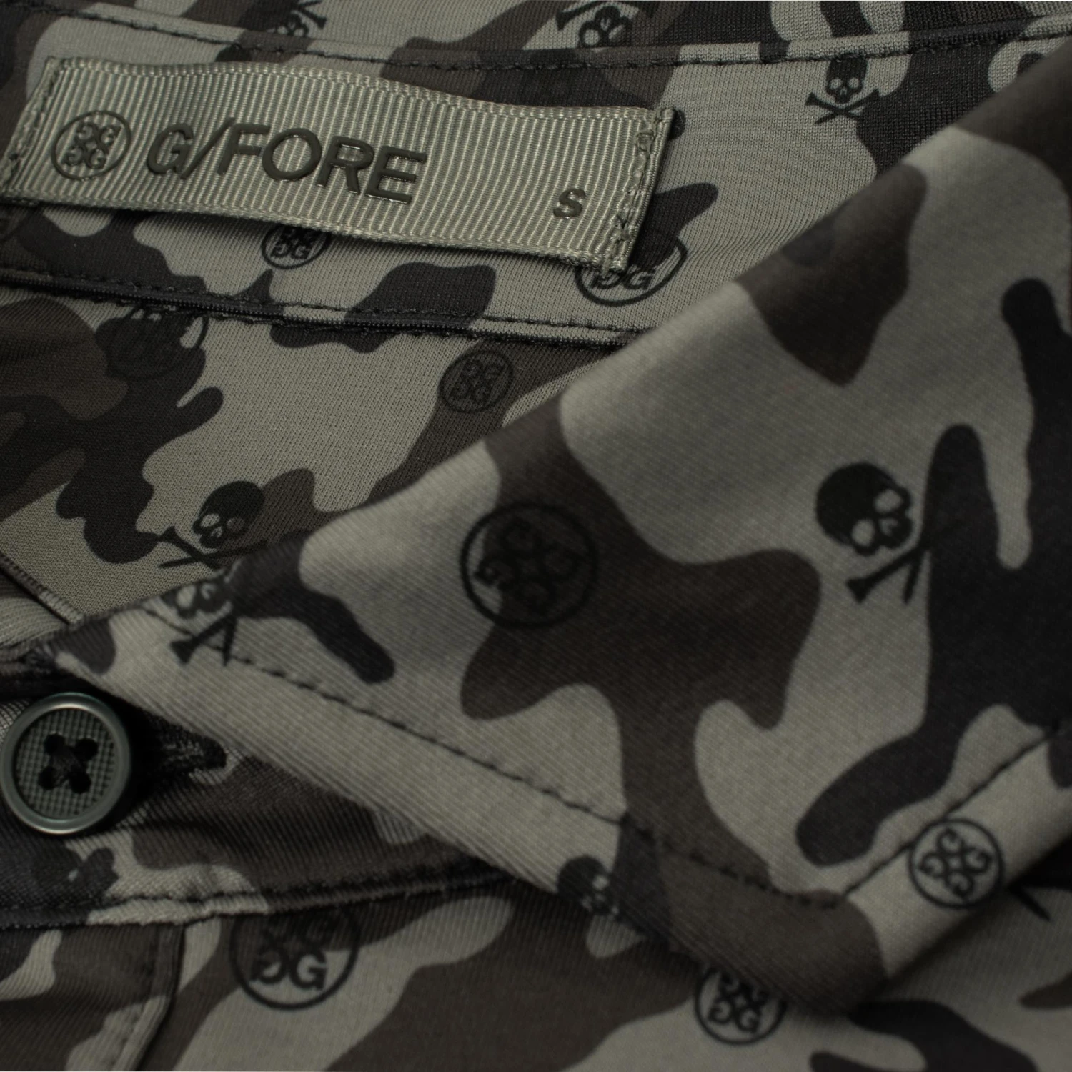 G/FORE Mapped Icon Camo Tech Jersey Polo Shirt Onyx 6 G/FORE Mapped Icon Camo Tech Jersey Polo Shirt Onyx - Image 4