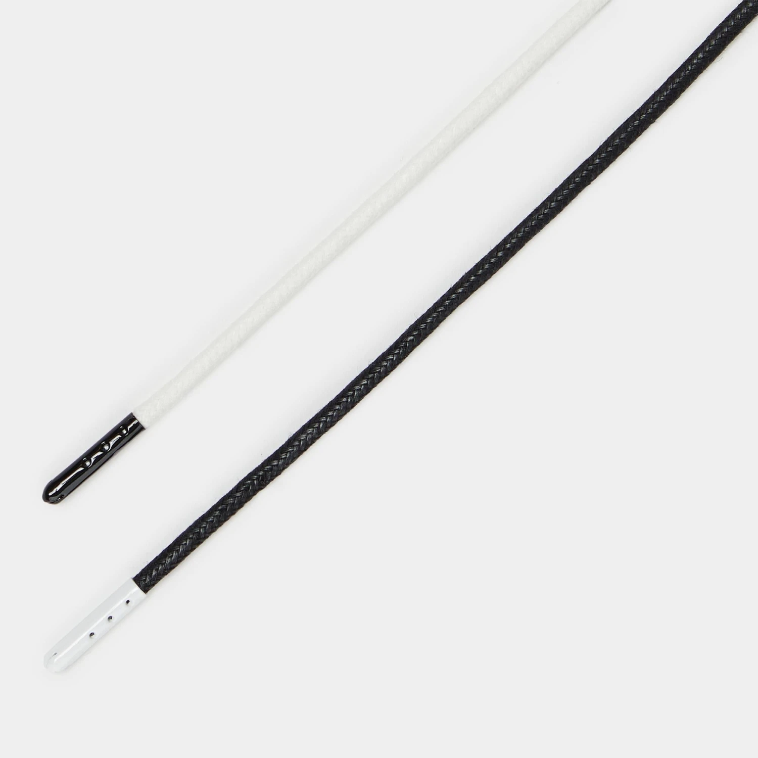 G/FORE Gallivan2r Debossed Heart G's Kiltie Ladies Golf Shoes Snow/Onyx 12 G/FORE Gallivan2r Debossed Heart G's Kiltie Ladies Golf Shoes Snow/Onyx - Image 10