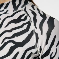 J.Lindeberg J Lindeberg Ella Print Ladies Compression Base Layer Tour Tiger Moonbeam -Teepeg Store image450968446