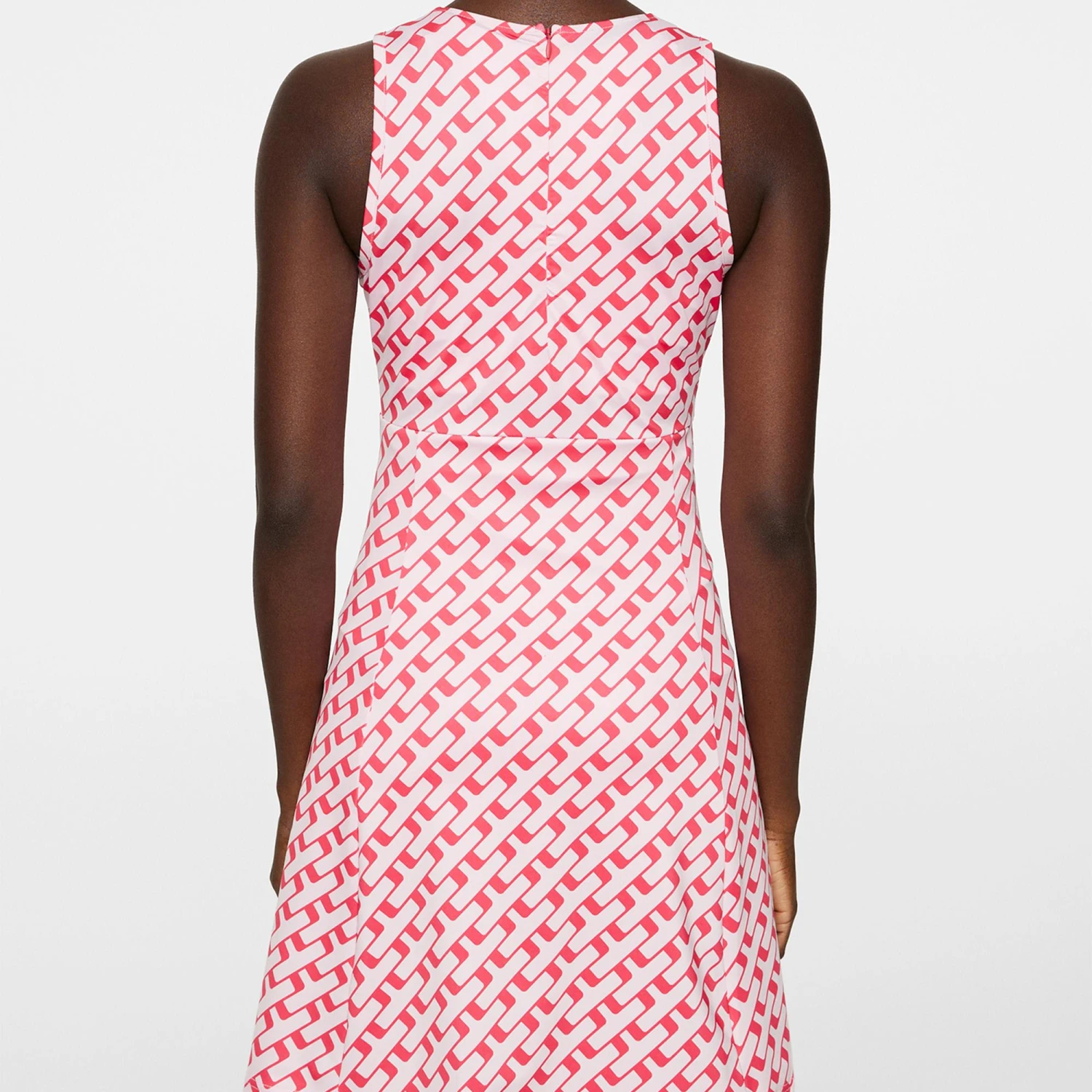 J.Lindeberg J Lindeberg Cora Print Ladies Golf Dress Tour Geo Pink 7 J.Lindeberg J Lindeberg Cora Print Ladies Golf Dress Tour Geo Pink - Image 5