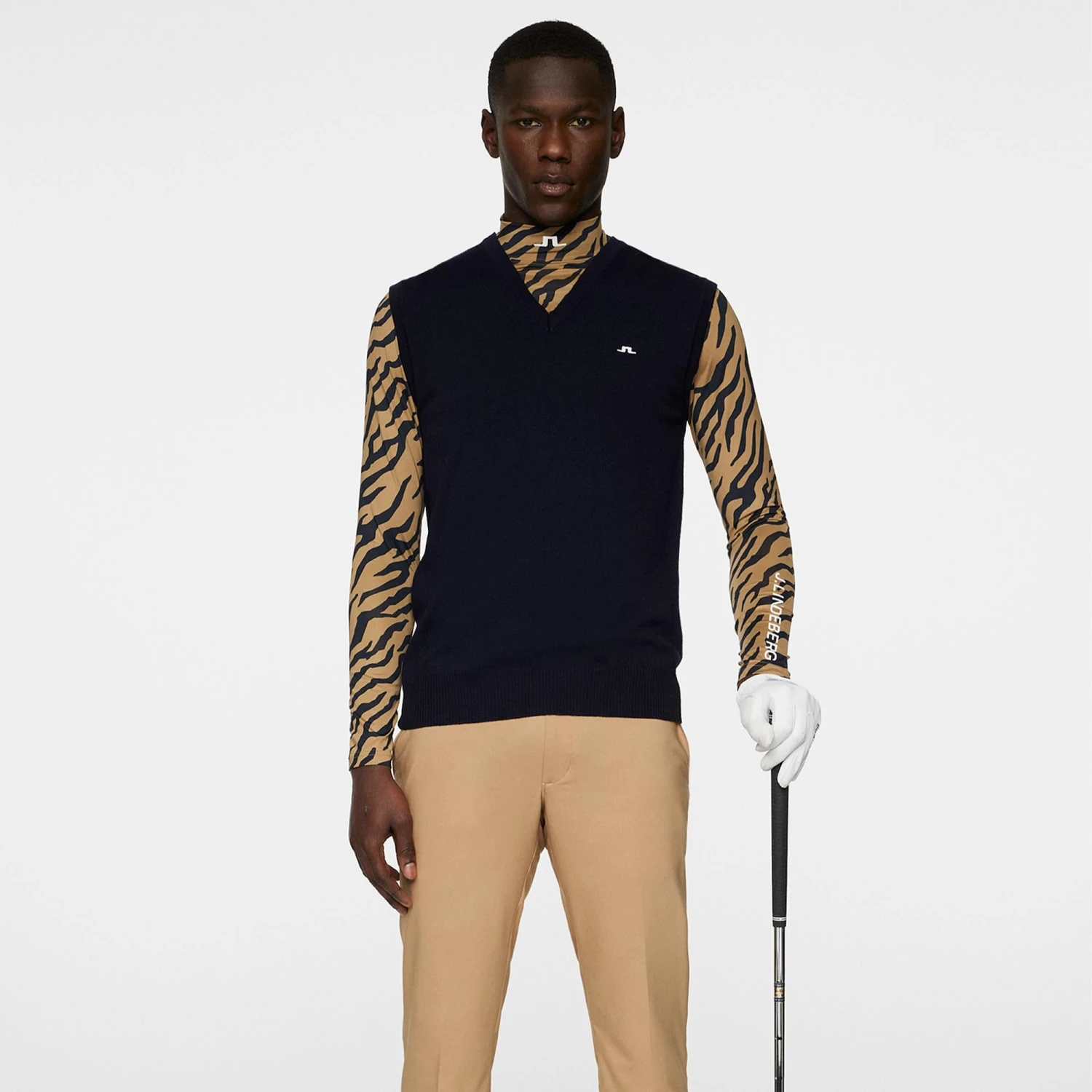 J.Lindeberg J Lindeberg Liam Knitted Mens Tour Merino Golf Vest Navy 5 J.Lindeberg J Lindeberg Liam Knitted Mens Tour Merino Golf Vest Navy - Image 3