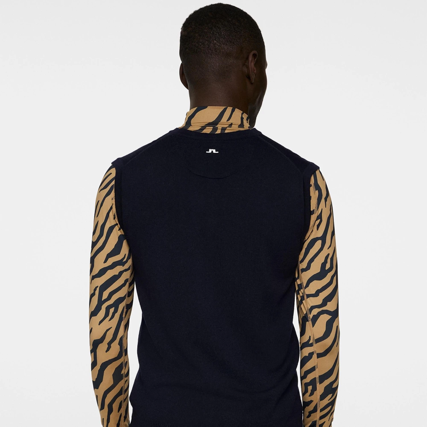 J.Lindeberg J Lindeberg Liam Knitted Mens Tour Merino Golf Vest Navy 7 J.Lindeberg J Lindeberg Liam Knitted Mens Tour Merino Golf Vest Navy - Image 5